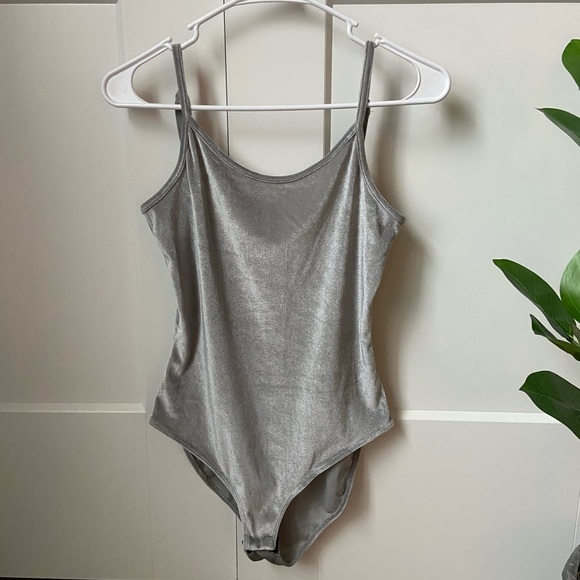 Shimmery Body Suit - Picture 1 of 3